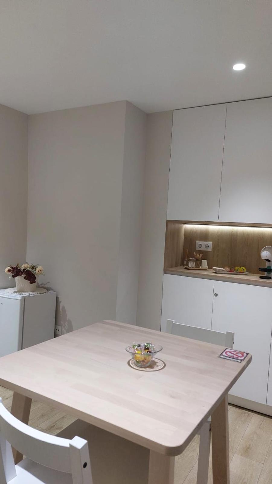 Pension La Castellana Logrono Luaran gambar